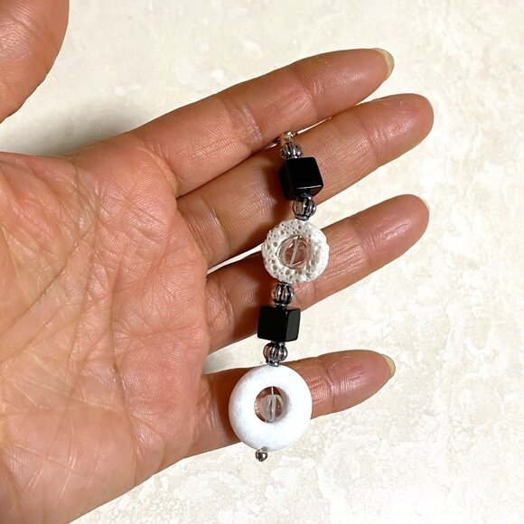 2/20$, Natural Stone Lucky Charm for Phone, Key Ring, Essential Oil Diffuser - Picture 7 of 7